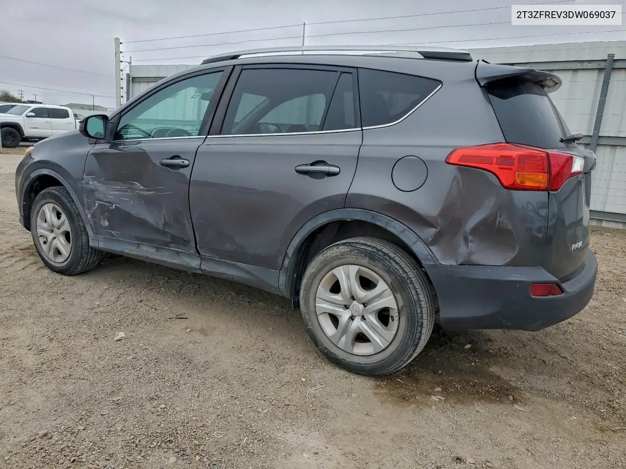 2T3ZFREV3DW069037 2013 Toyota Rav4 Le