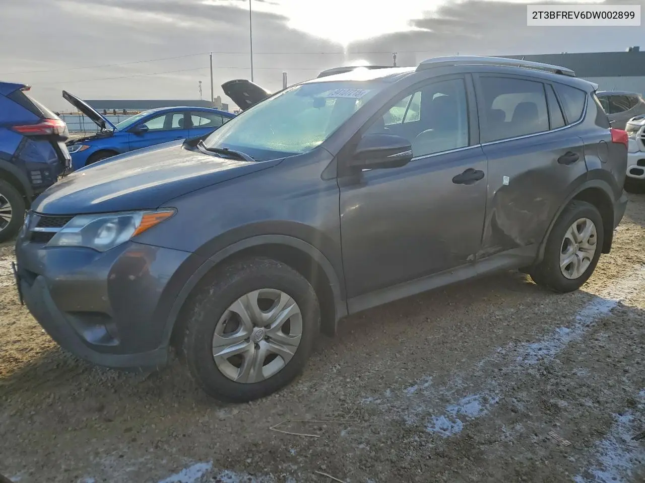 2T3BFREV6DW002899 2013 Toyota Rav4 Le