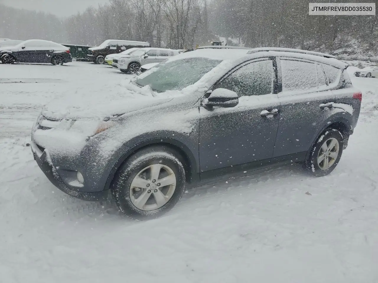 JTMRFREV8DD035530 2013 Toyota Rav4 Xle