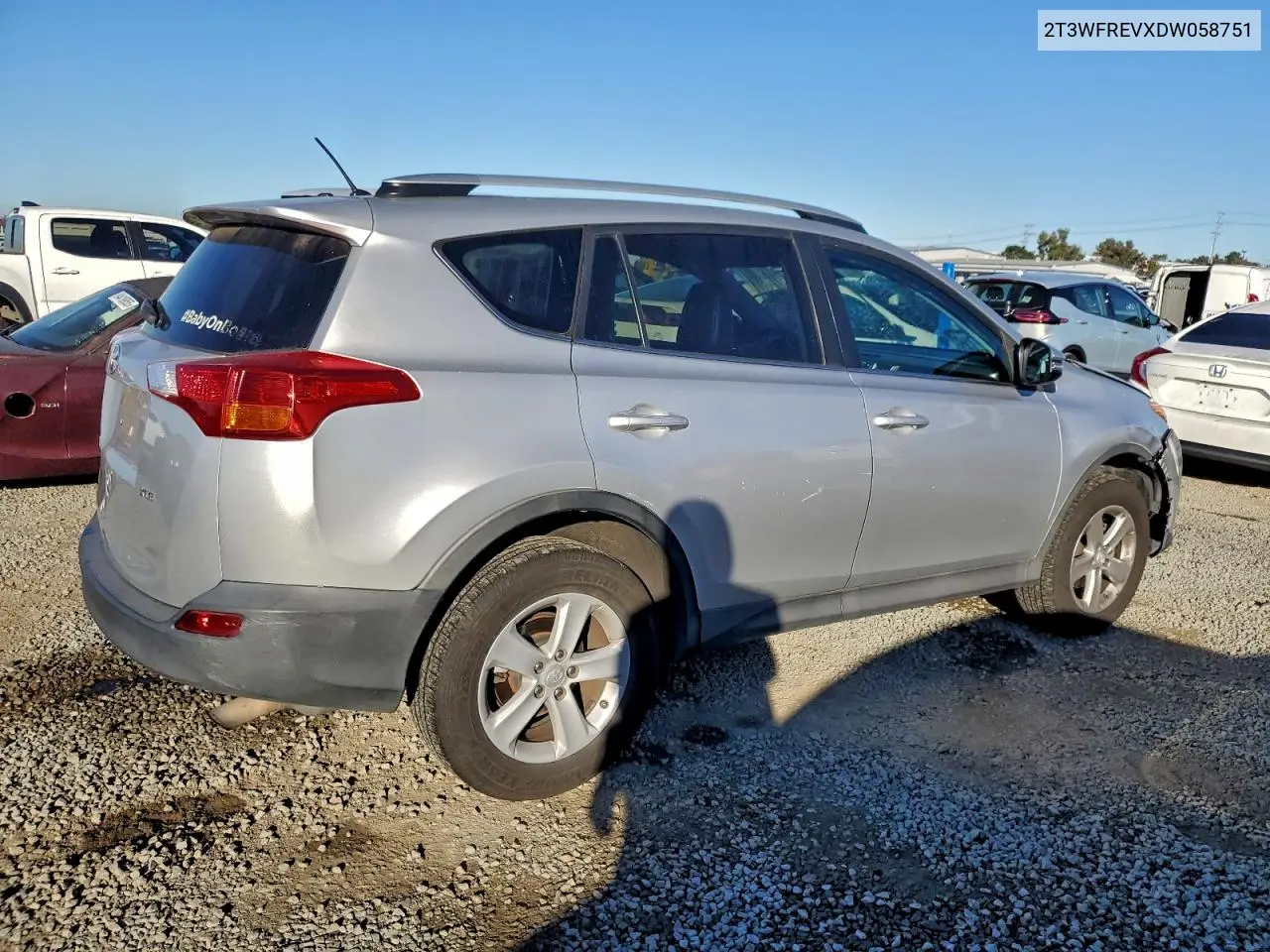 2T3WFREVXDW058751 2013 Toyota Rav4 Xle
