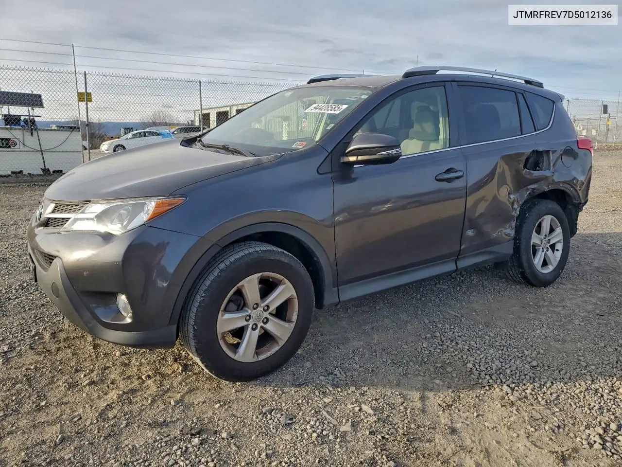 JTMRFREV7D5012136 2013 Toyota Rav4 Xle