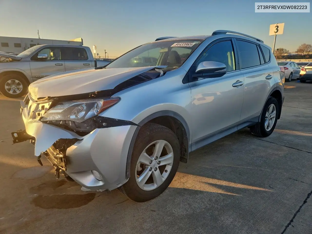 2T3RFREVXDW082223 2013 Toyota Rav4 Xle