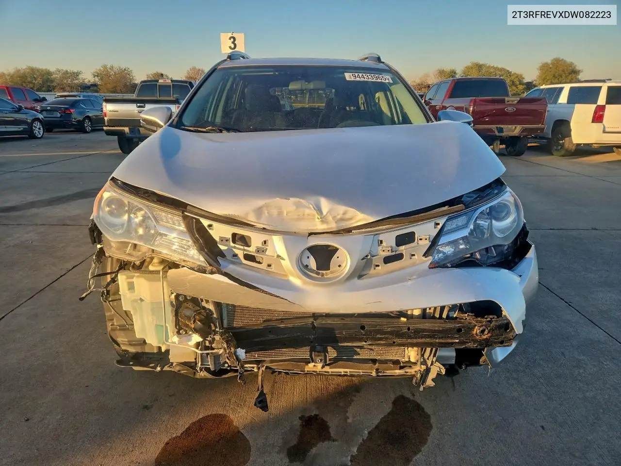 2T3RFREVXDW082223 2013 Toyota Rav4 Xle