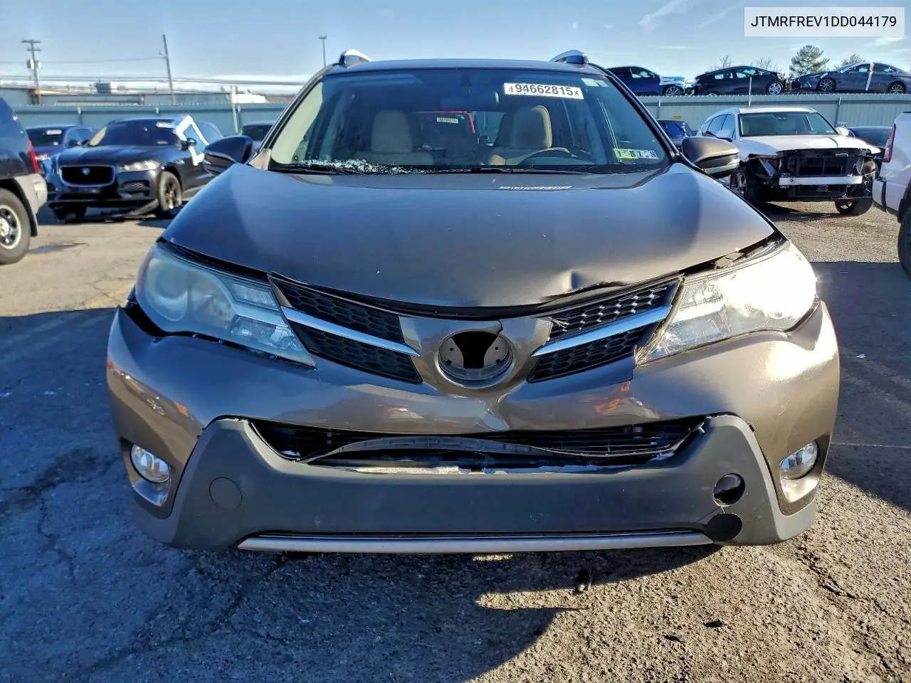 JTMRFREV1DD044179 2013 Toyota Rav4 Xle