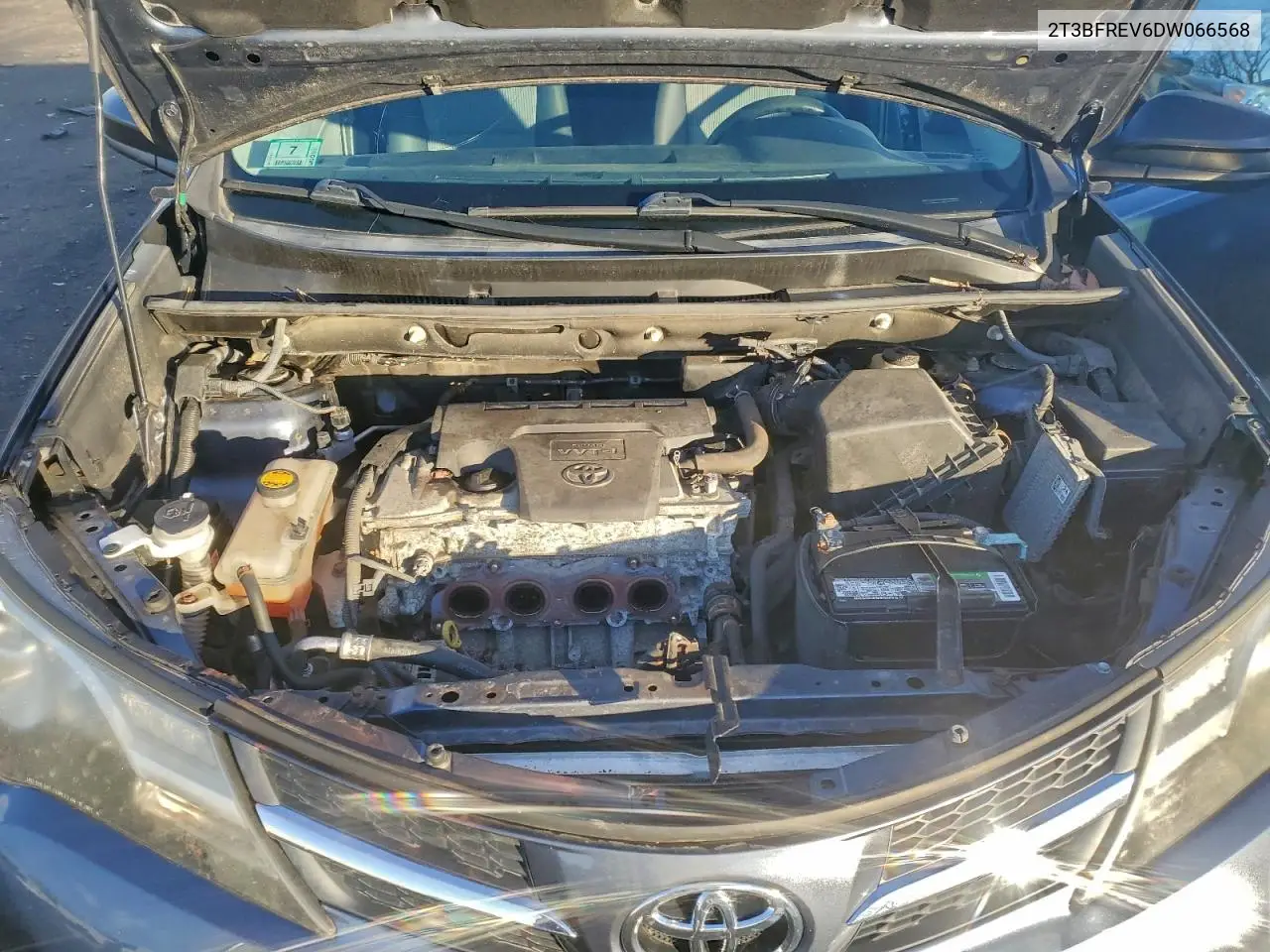 2T3BFREV6DW066568 2013 Toyota Rav4 Le