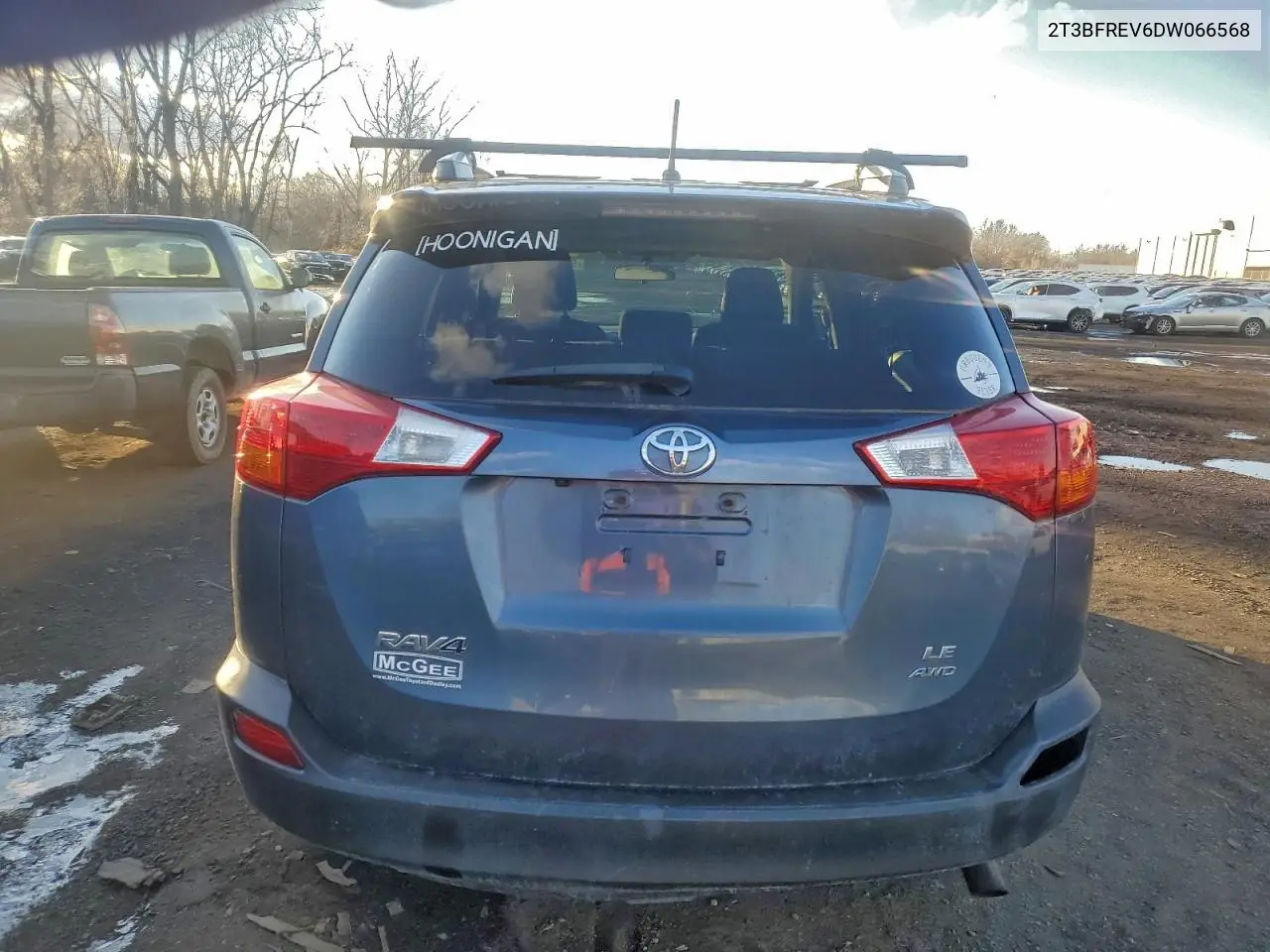 2T3BFREV6DW066568 2013 Toyota Rav4 Le