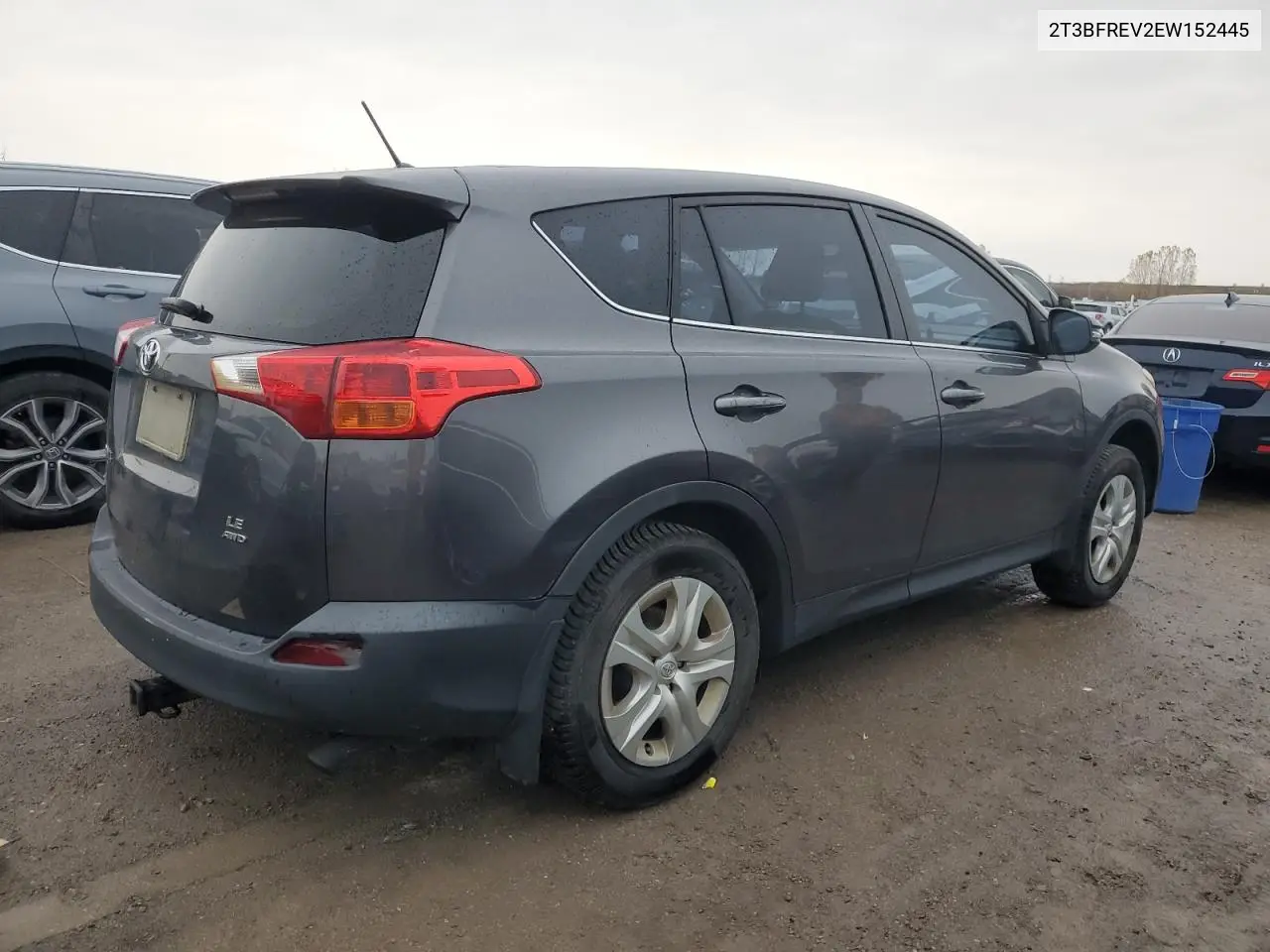 2T3BFREV2EW152445 2014 Toyota Rav4 Le