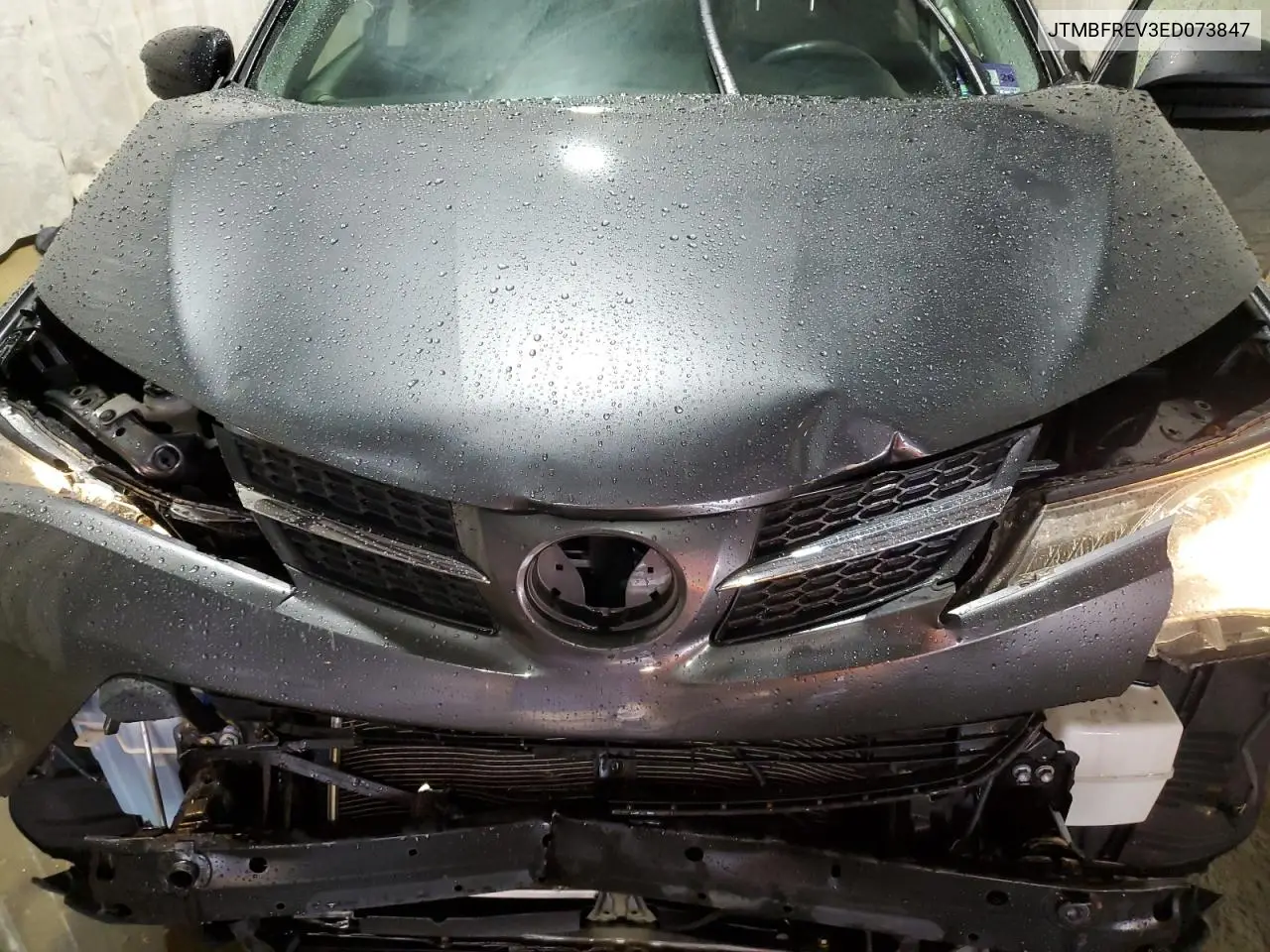 JTMBFREV3ED073847 2014 Toyota Rav4 Le
