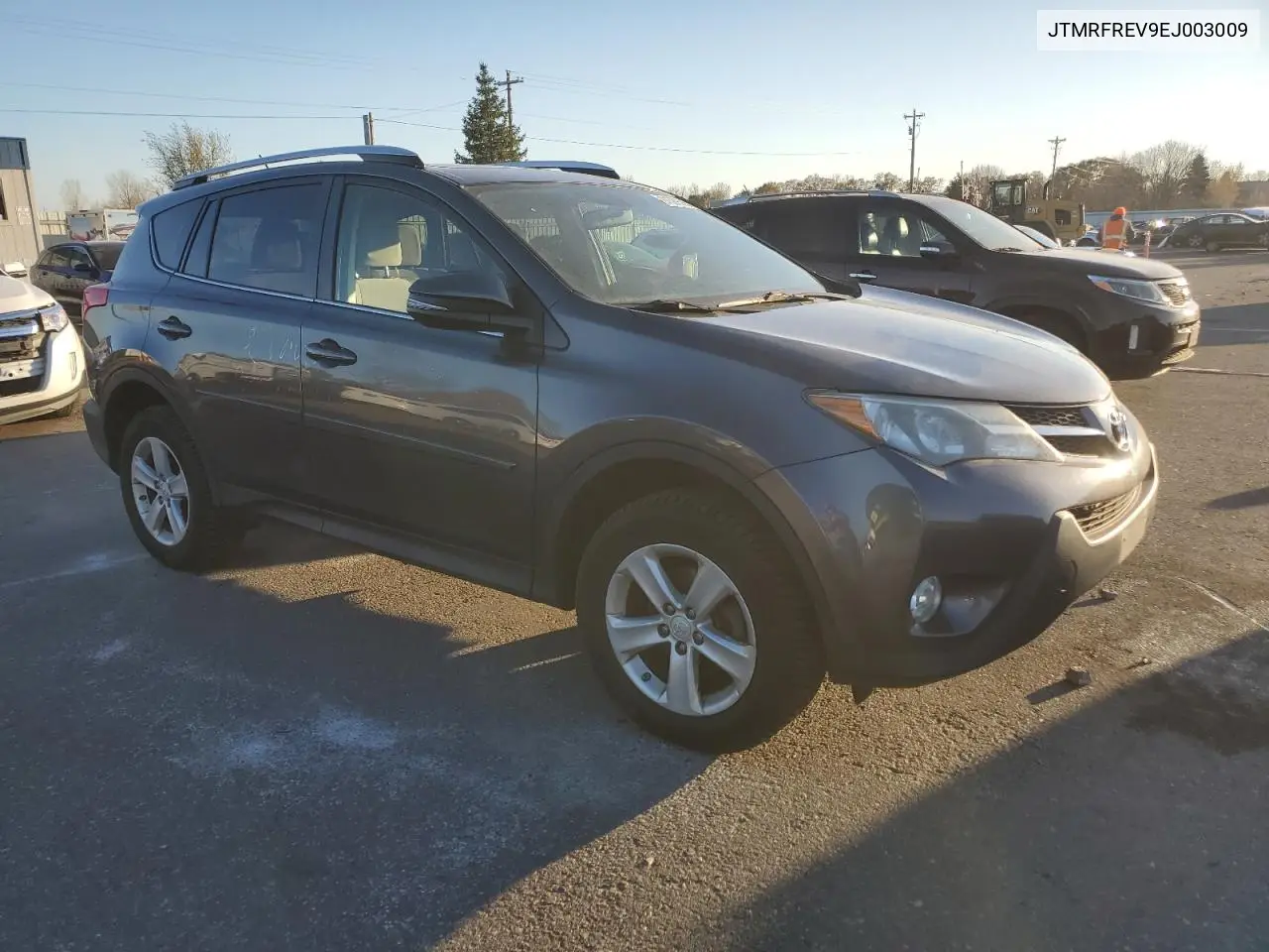 JTMRFREV9EJ003009 2014 Toyota Rav4 Xle