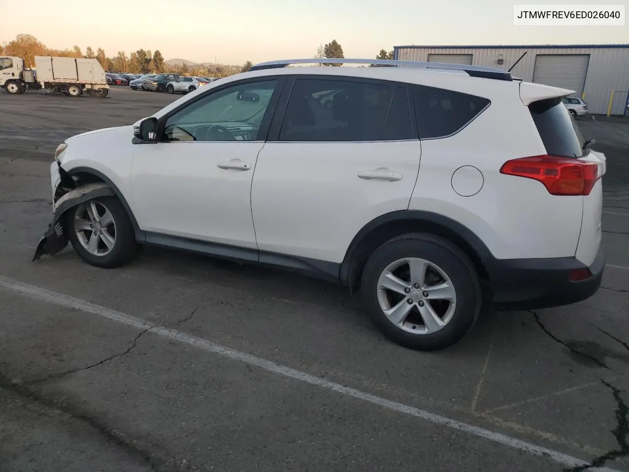JTMWFREV6ED026040 2014 Toyota Rav4 Xle
