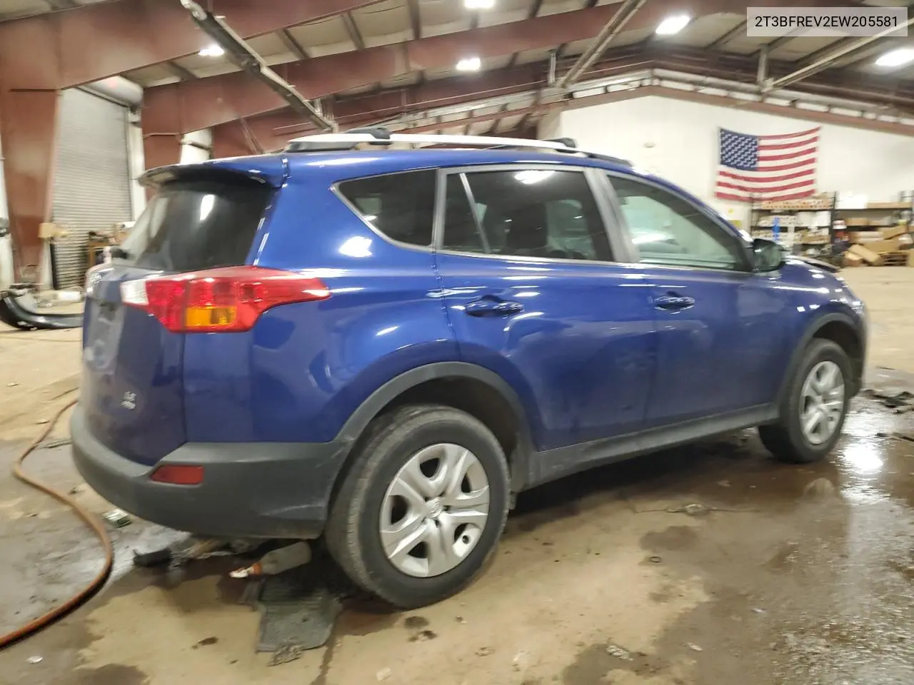 2T3BFREV2EW205581 2014 Toyota Rav4 Le