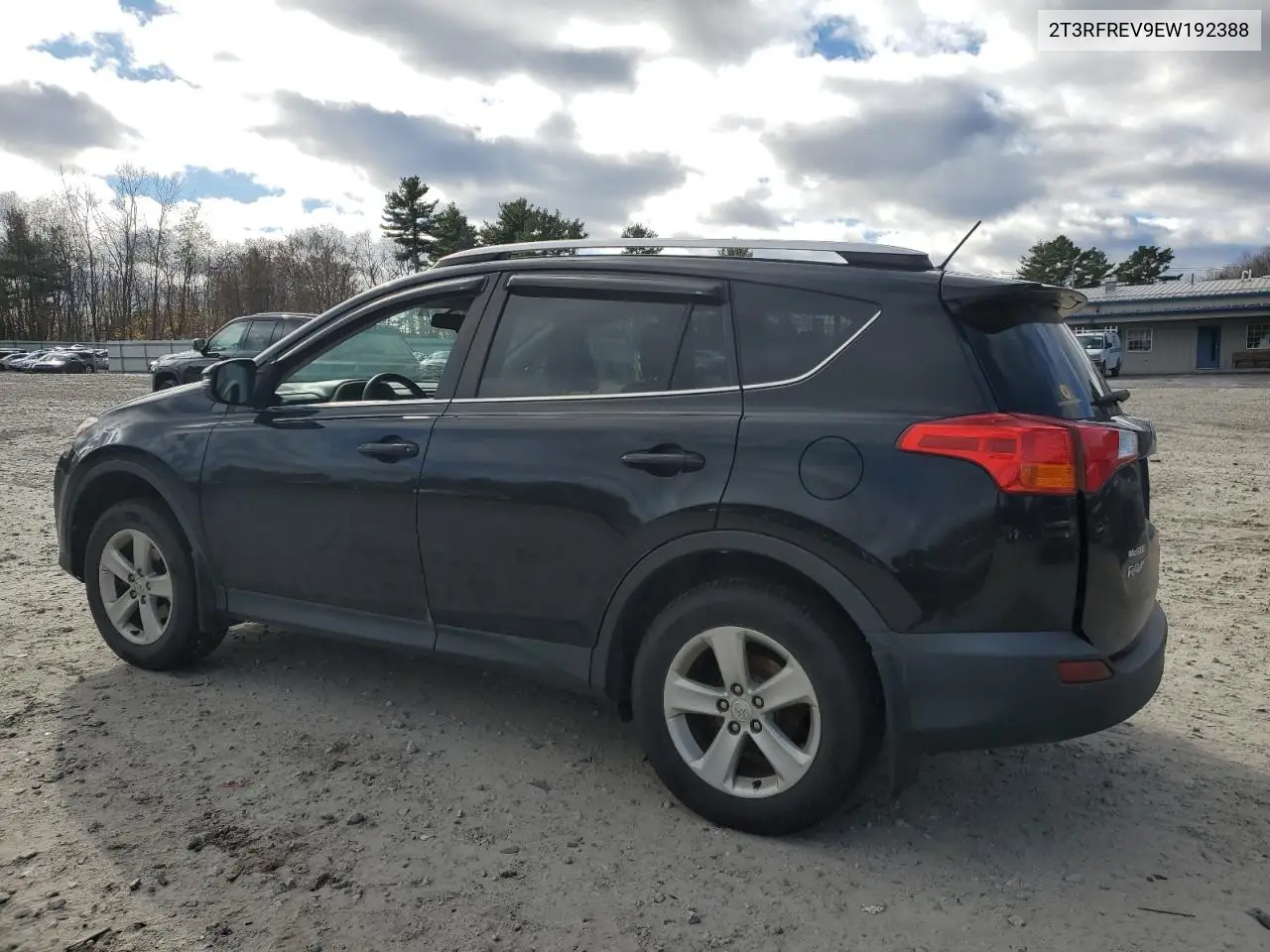 2T3RFREV9EW192388 2014 Toyota Rav4 Xle
