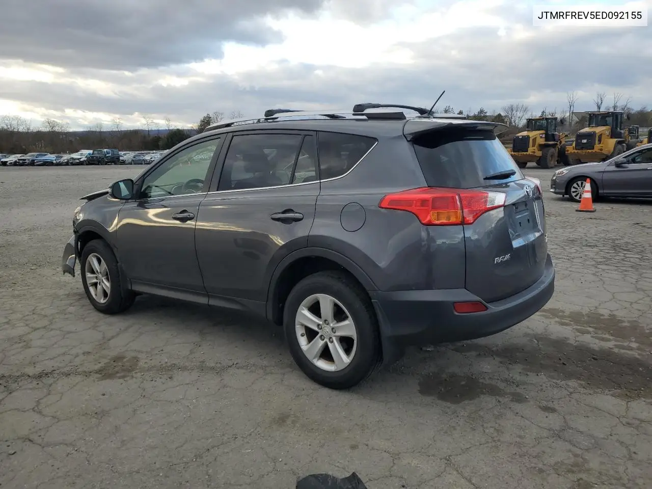 JTMRFREV5ED092155 2014 Toyota Rav4 Xle