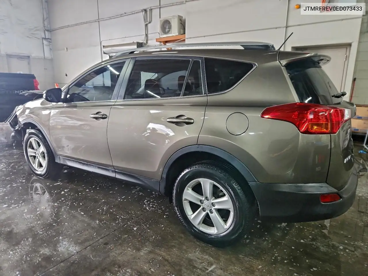 JTMRFREV0ED073433 2014 Toyota Rav4 Xle