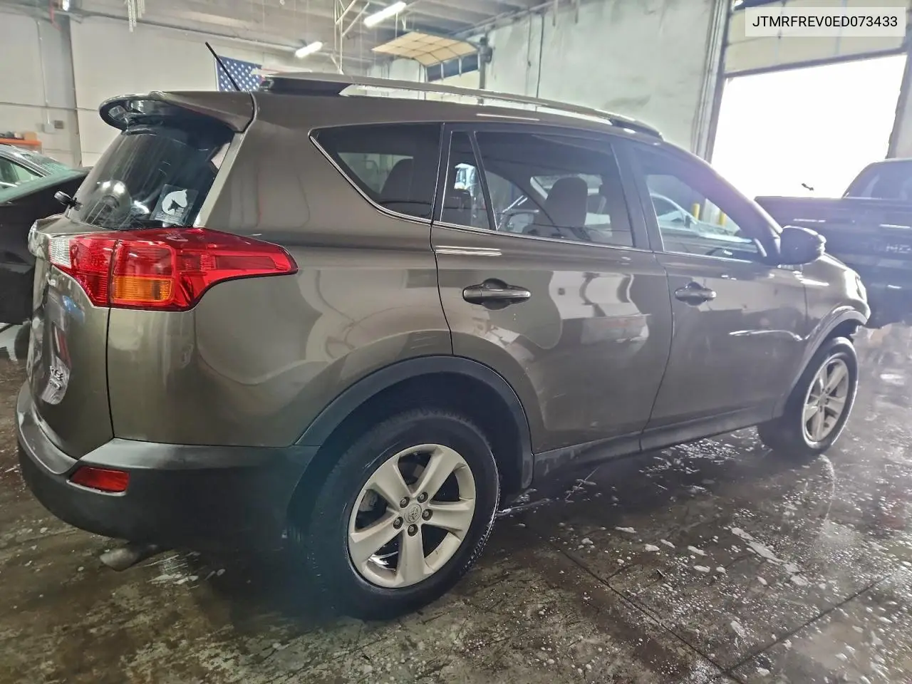 JTMRFREV0ED073433 2014 Toyota Rav4 Xle