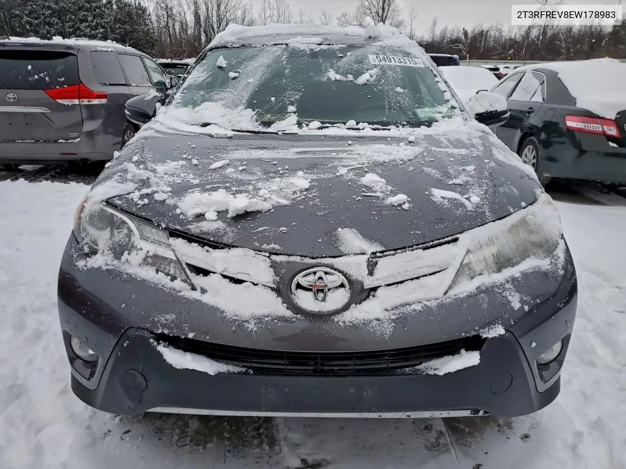 2T3RFREV8EW178983 2014 Toyota Rav4 Xle