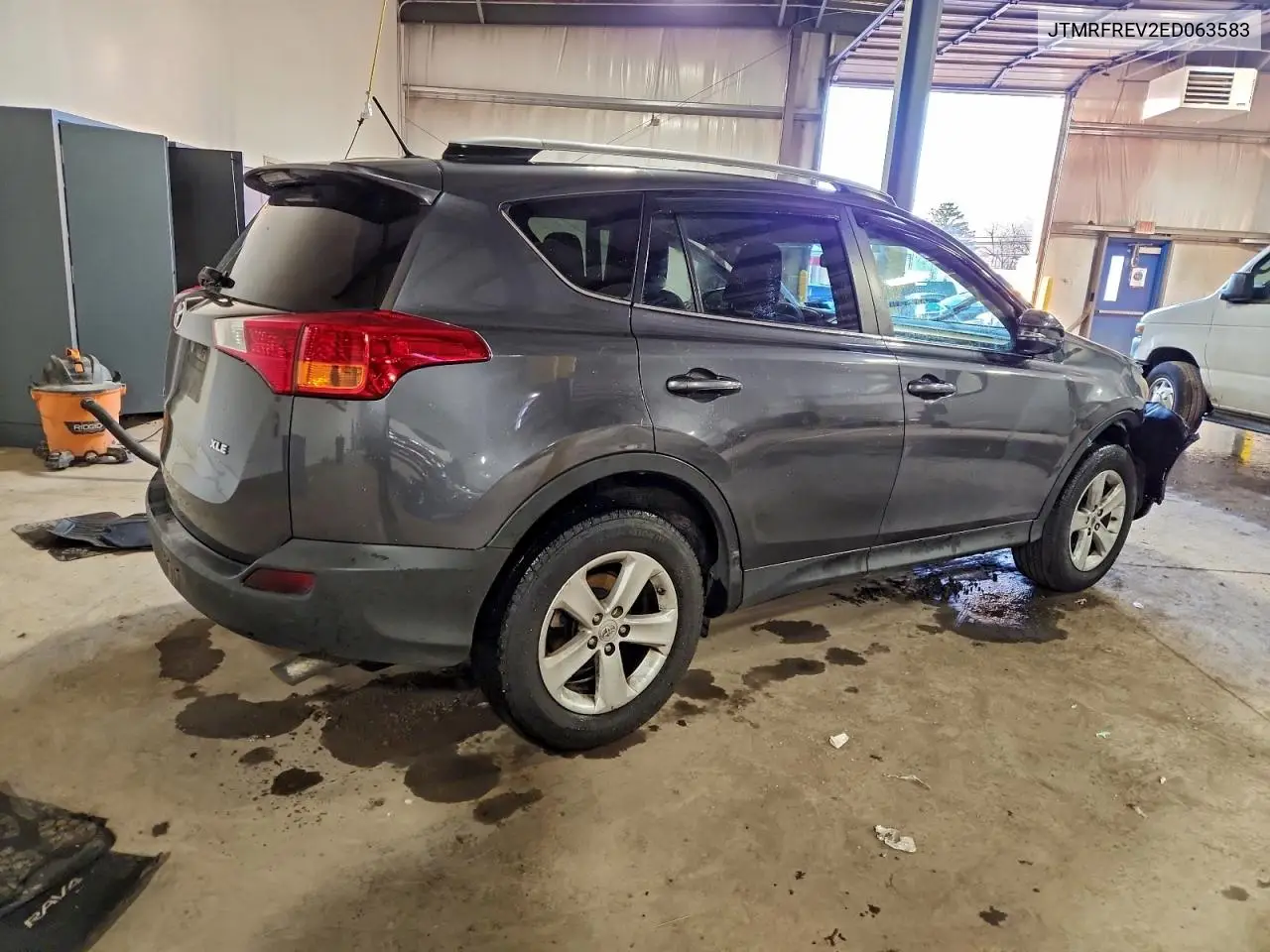 JTMRFREV2ED063583 2014 Toyota Rav4 Xle