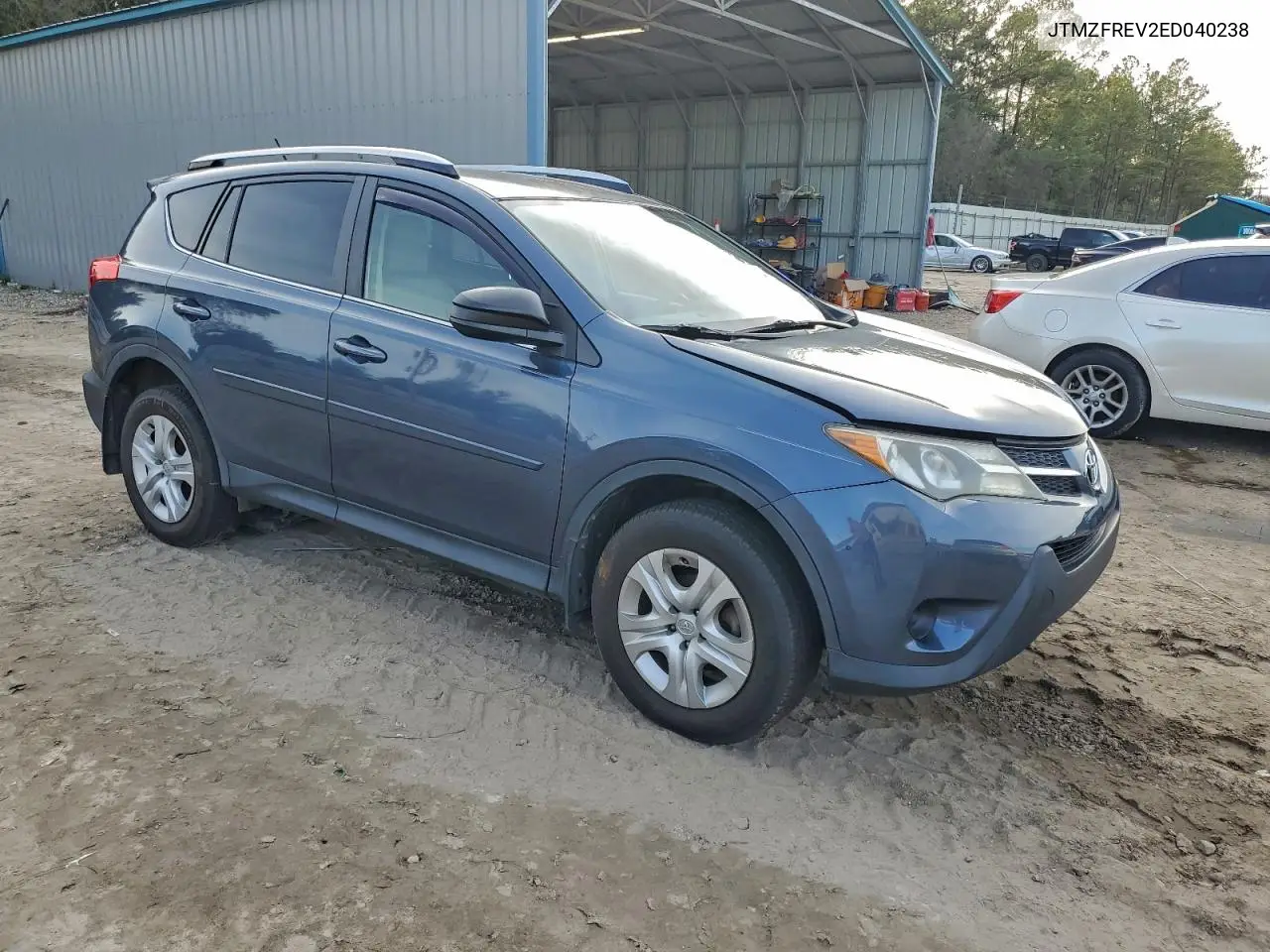 JTMZFREV2ED040238 2014 Toyota Rav4 Le