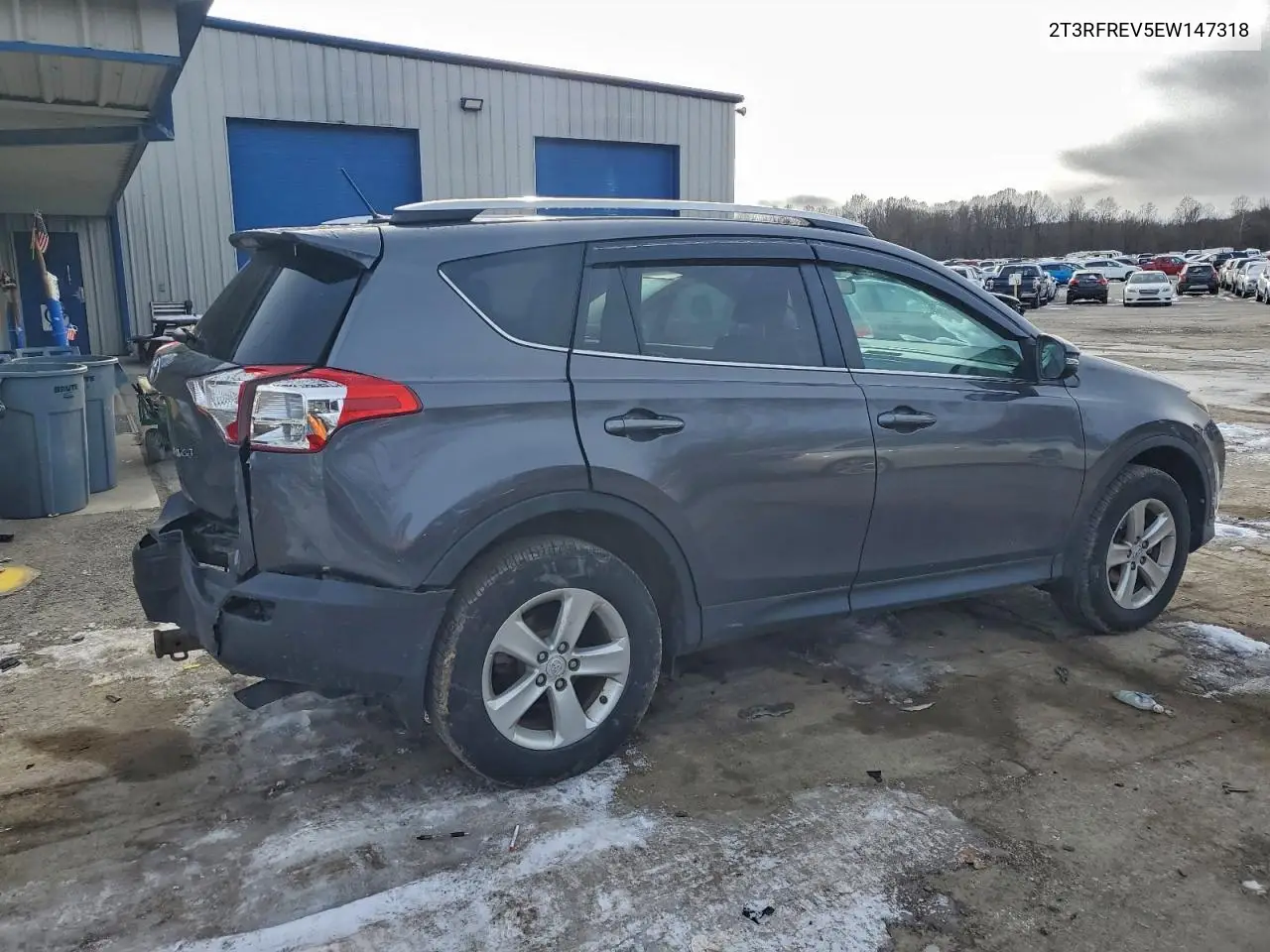 2T3RFREV5EW147318 2014 Toyota Rav4 Xle
