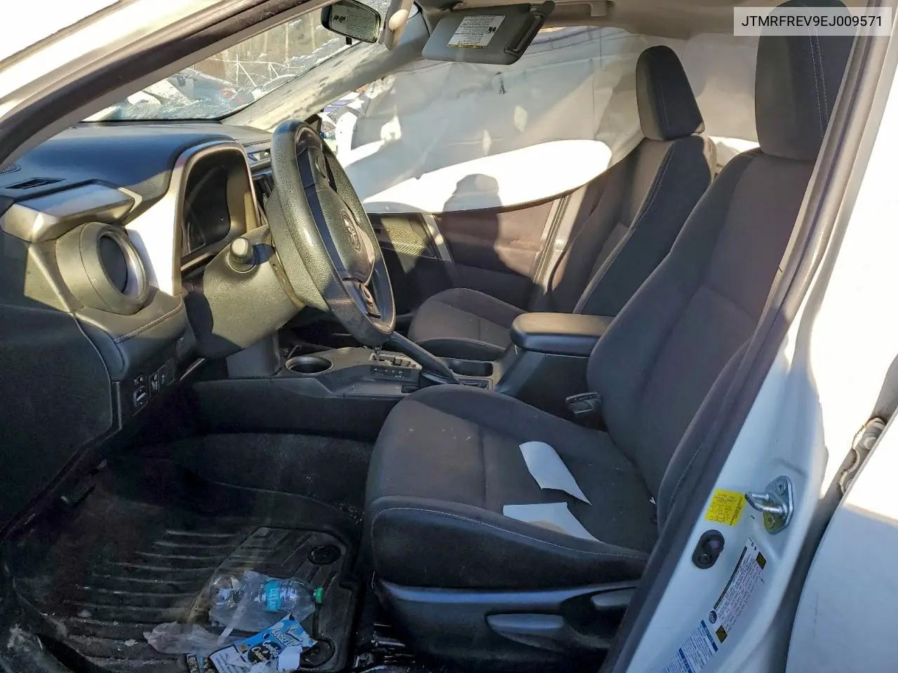 JTMRFREV9EJ009571 2014 Toyota Rav4 Xle