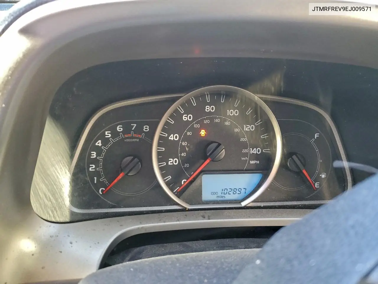 JTMRFREV9EJ009571 2014 Toyota Rav4 Xle
