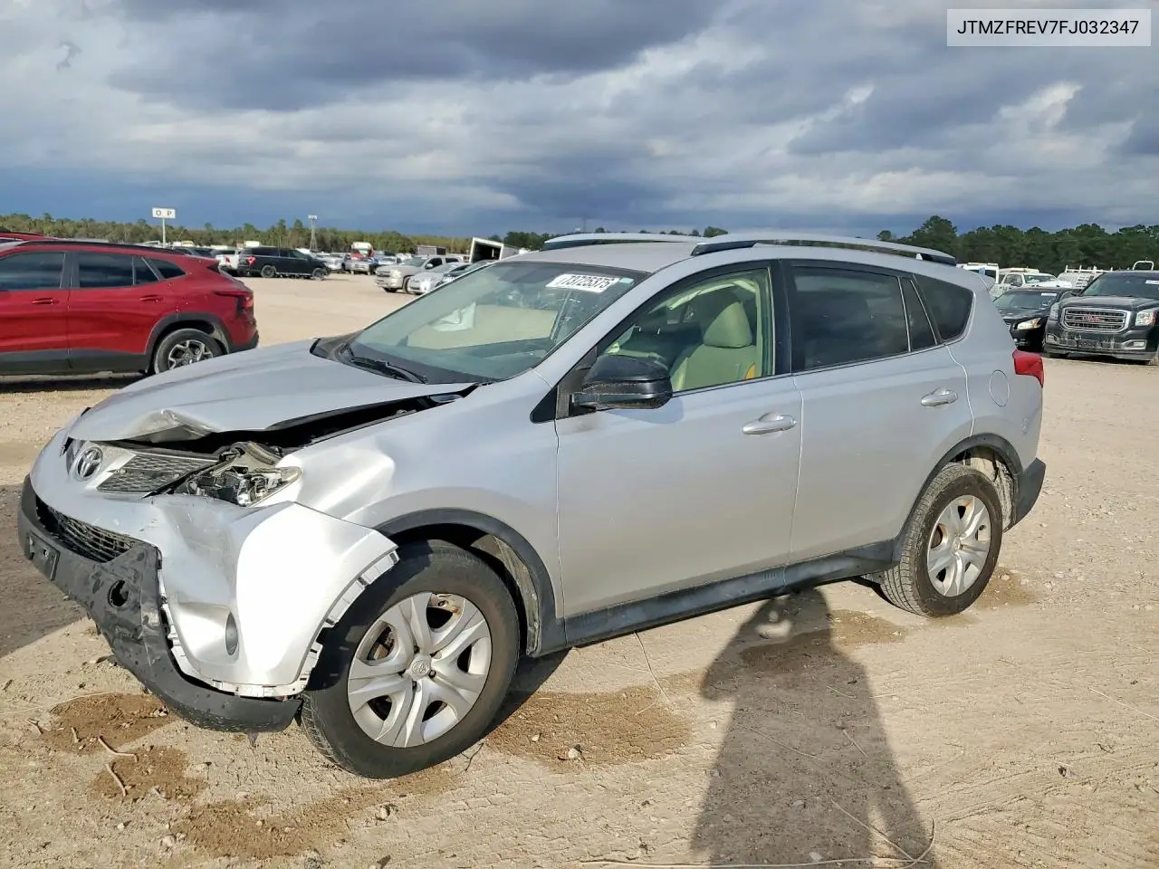 JTMZFREV7FJ032347 2015 Toyota Rav4 Le
