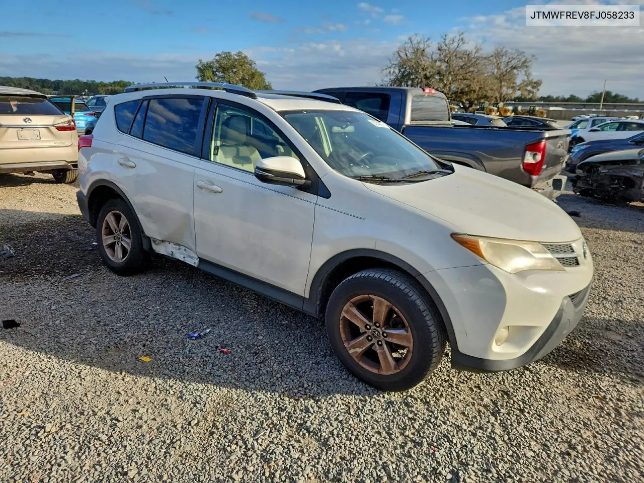 JTMWFREV8FJ058233 2015 Toyota Rav4 Xle