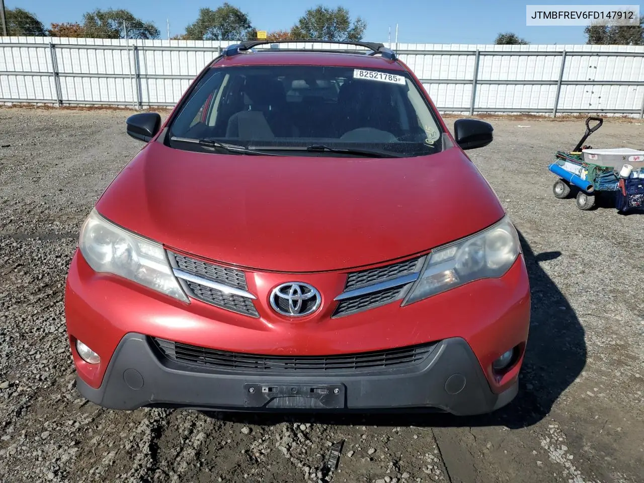 JTMBFREV6FD147912 2015 Toyota Rav4 Le