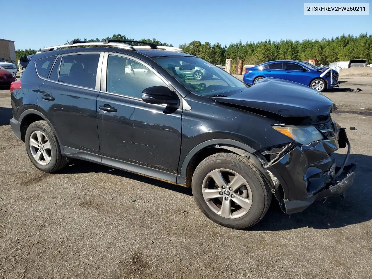 2T3RFREV2FW260211 2015 Toyota Rav4 Xle