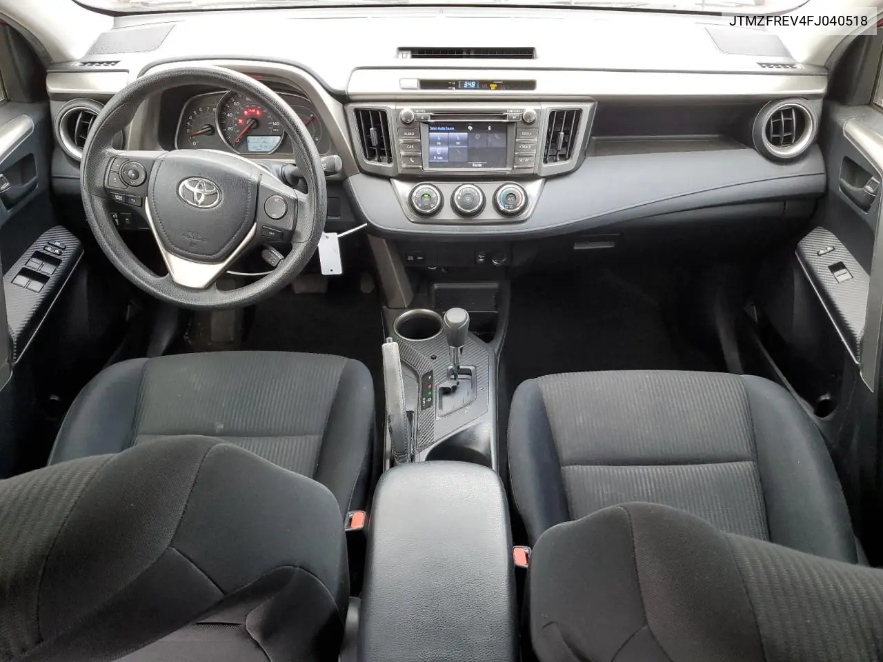 JTMZFREV4FJ040518 2015 Toyota Rav4 Le