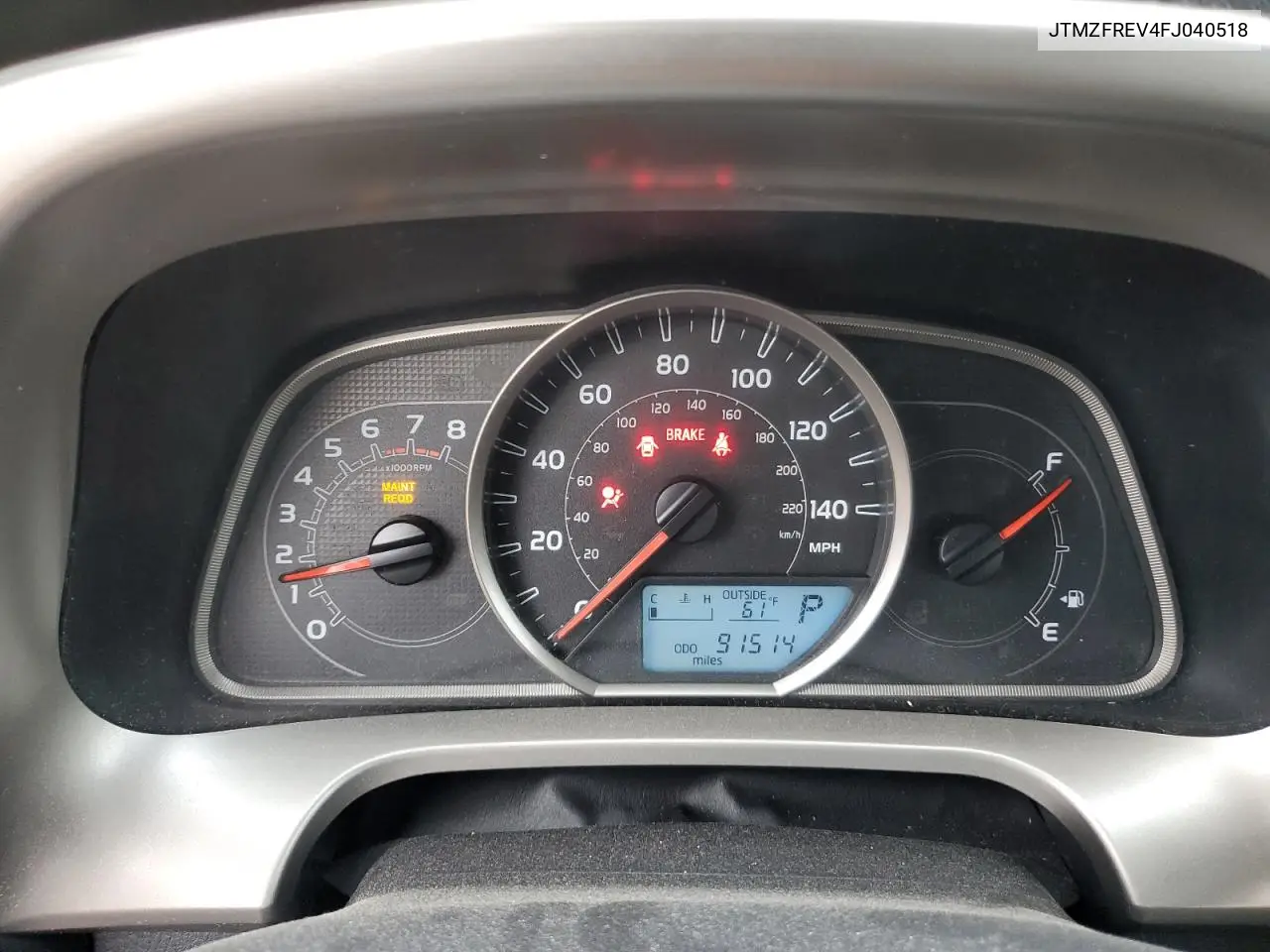 JTMZFREV4FJ040518 2015 Toyota Rav4 Le