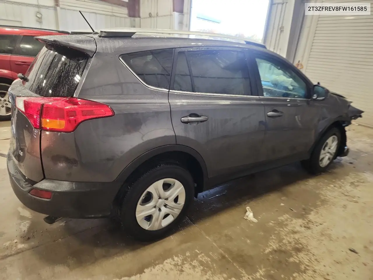2T3ZFREV8FW161585 2015 Toyota Rav4 Le