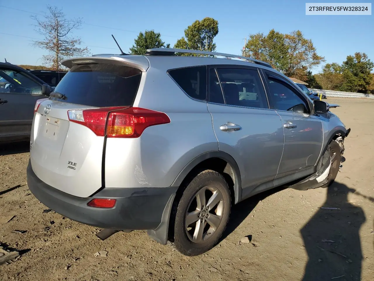2T3RFREV5FW328324 2015 Toyota Rav4 Xle
