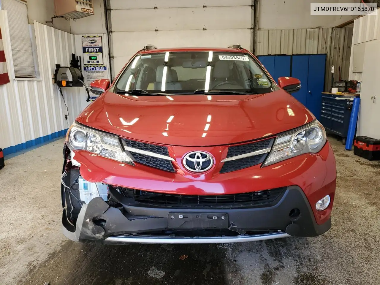 JTMDFREV6FD165870 2015 Toyota Rav4 Limited