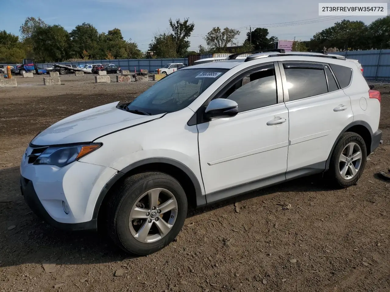 2T3RFREV8FW354772 2015 Toyota Rav4 Xle