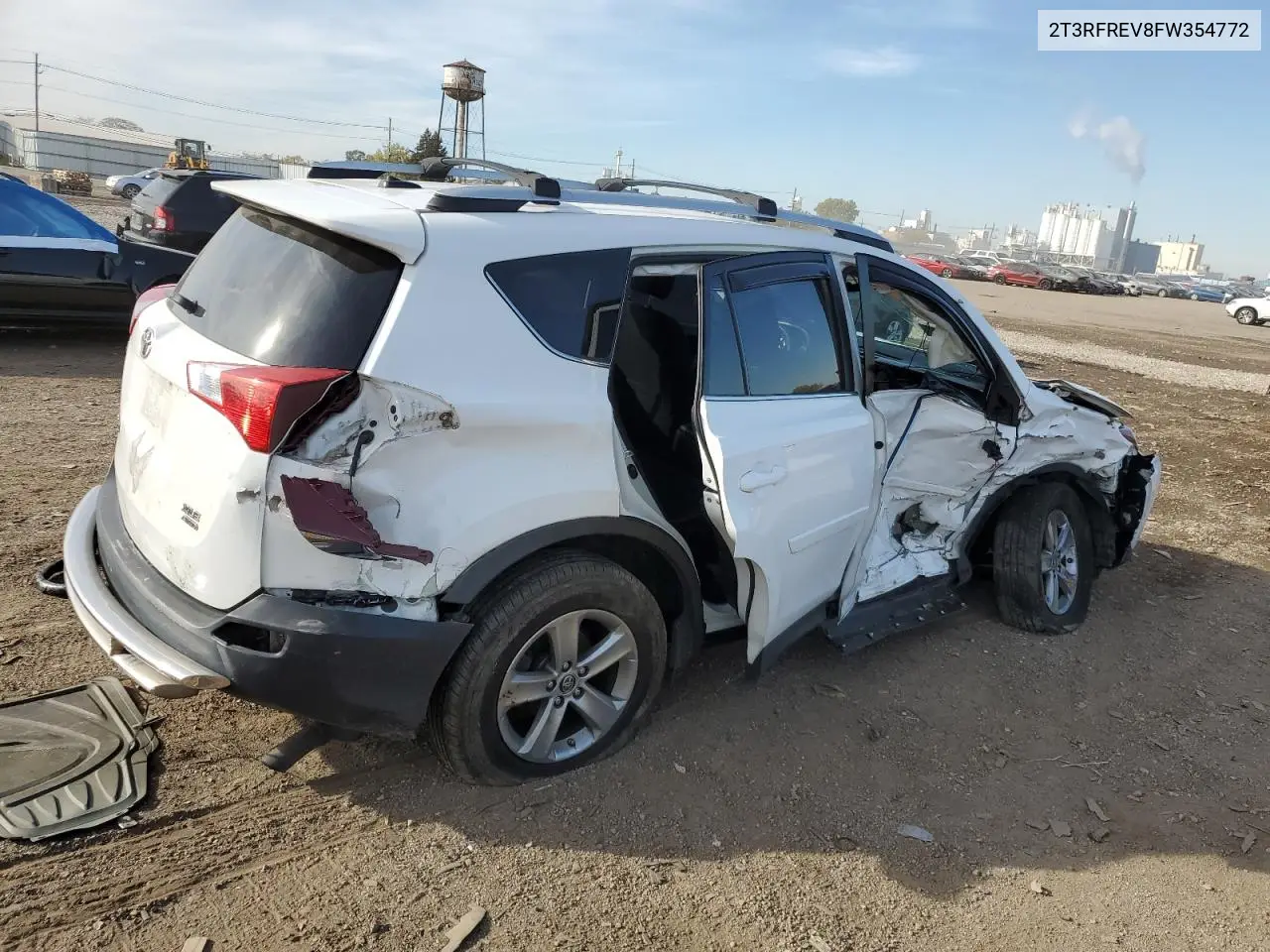 2T3RFREV8FW354772 2015 Toyota Rav4 Xle