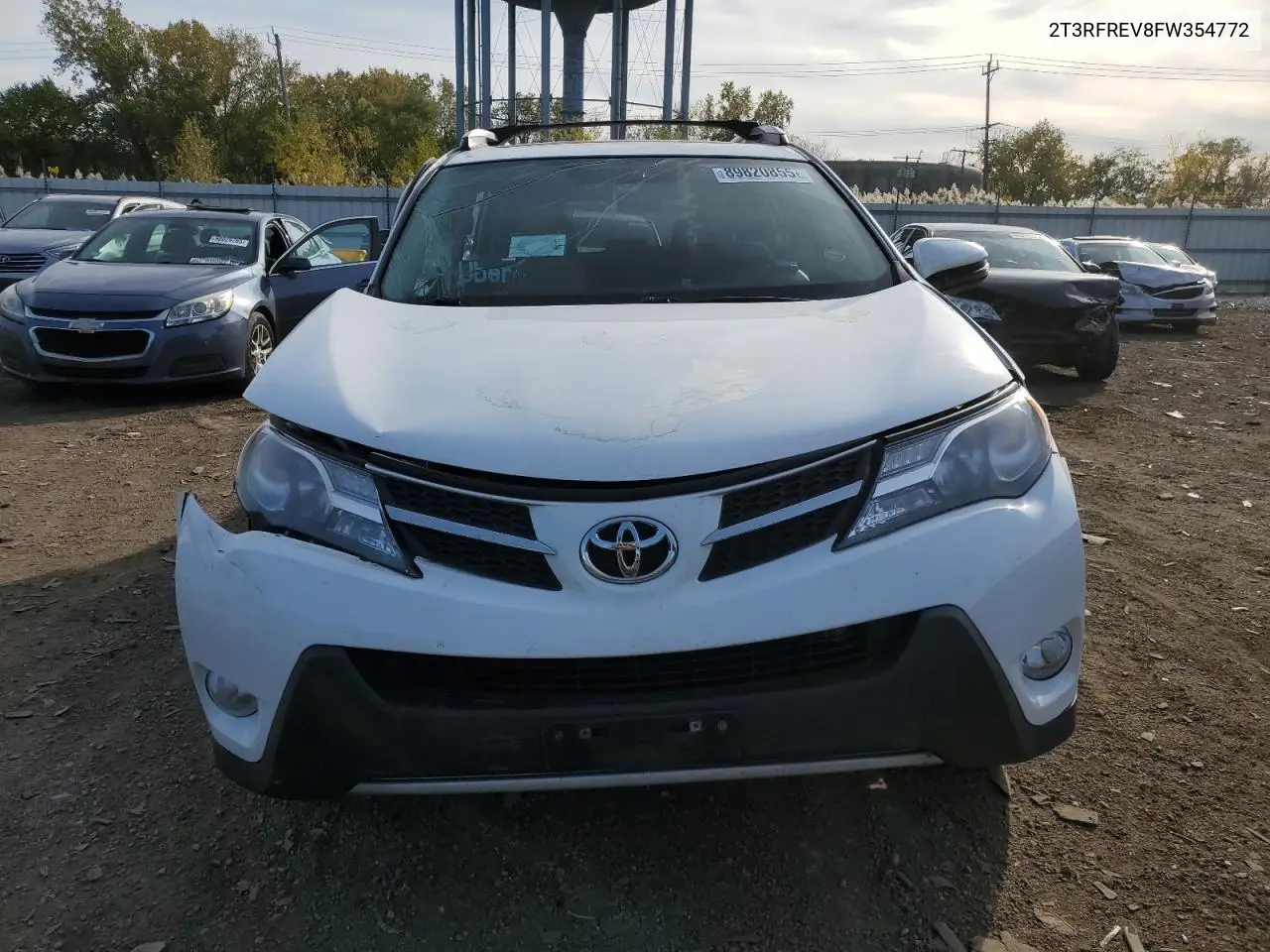 2T3RFREV8FW354772 2015 Toyota Rav4 Xle