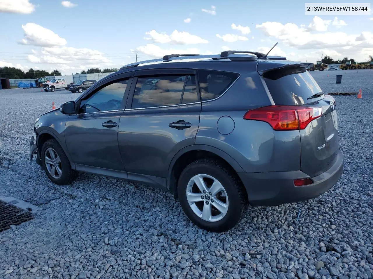 2T3WFREV5FW158744 2015 Toyota Rav4 Xle