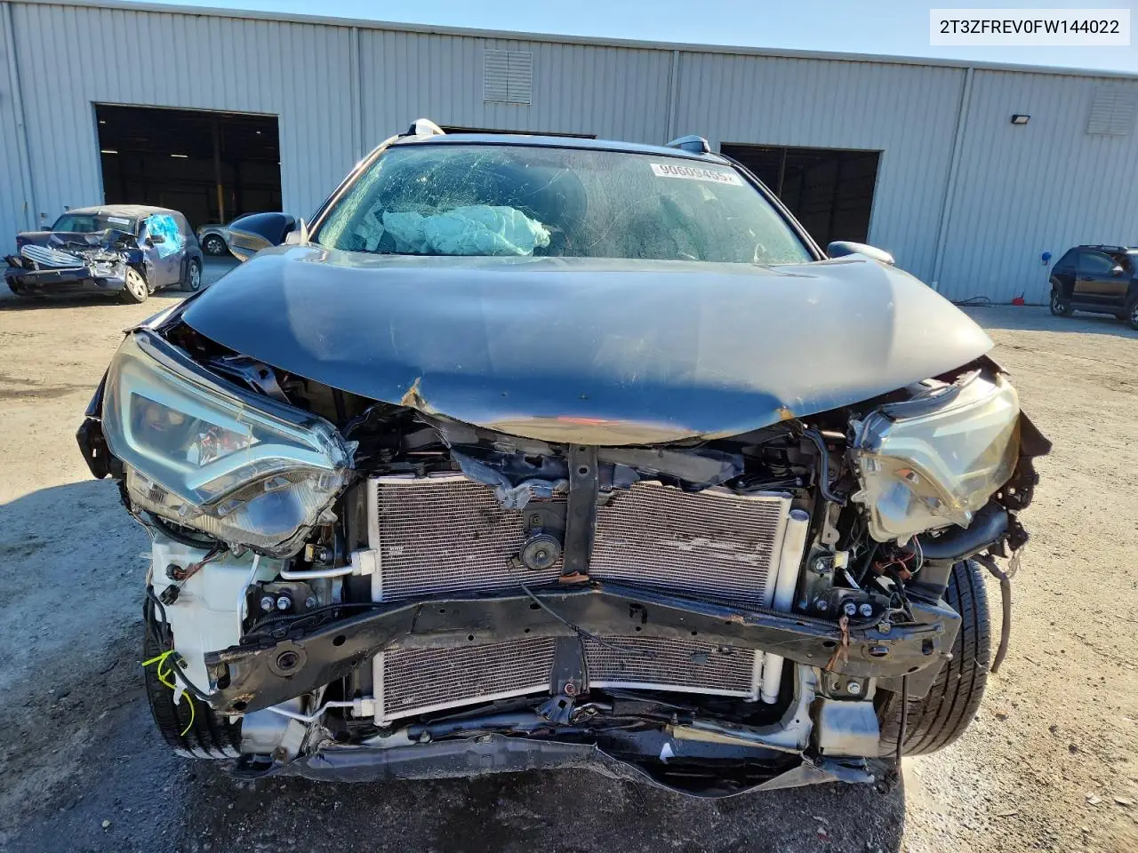 2T3ZFREV0FW144022 2015 Toyota Rav4 Le