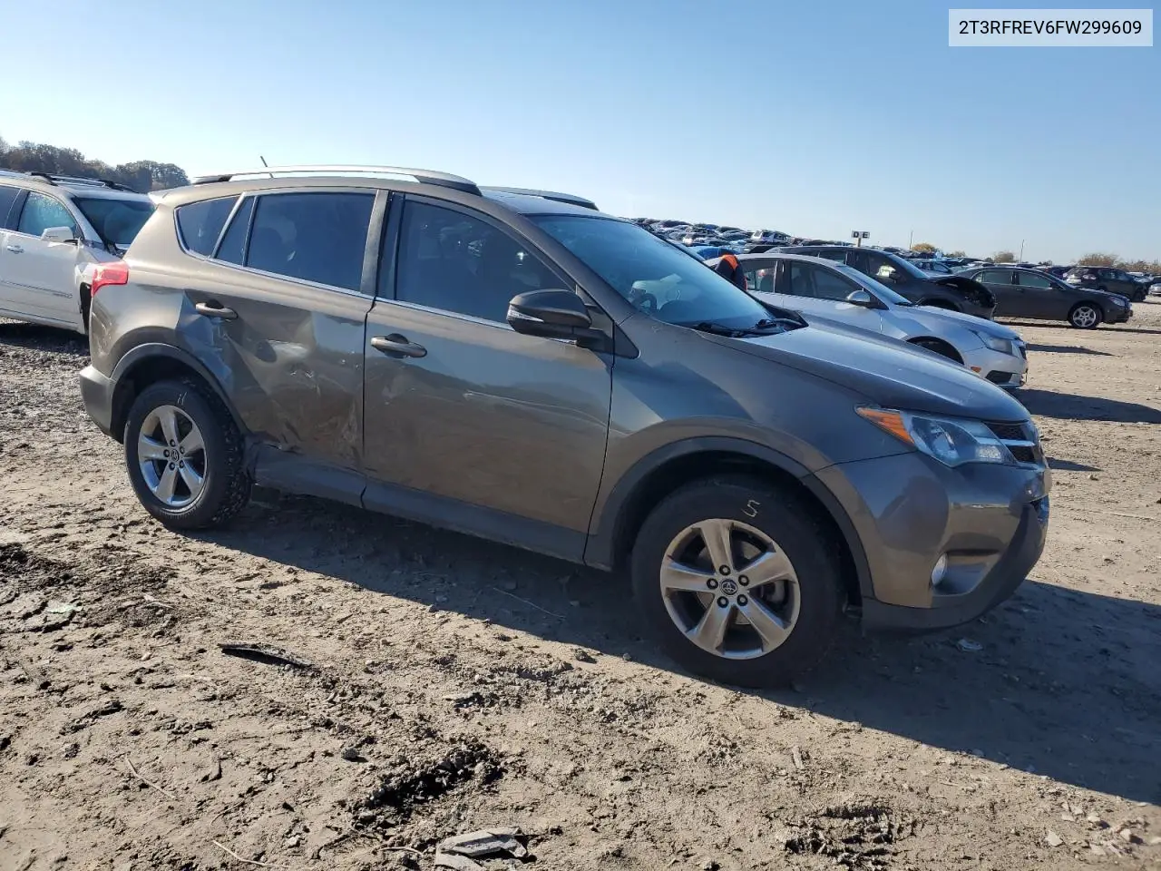 2T3RFREV6FW299609 2015 Toyota Rav4 Xle