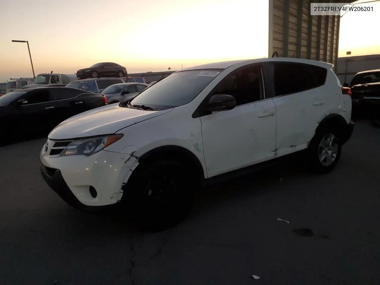 2T3ZFREV4FW206201 2015 Toyota Rav4 Le