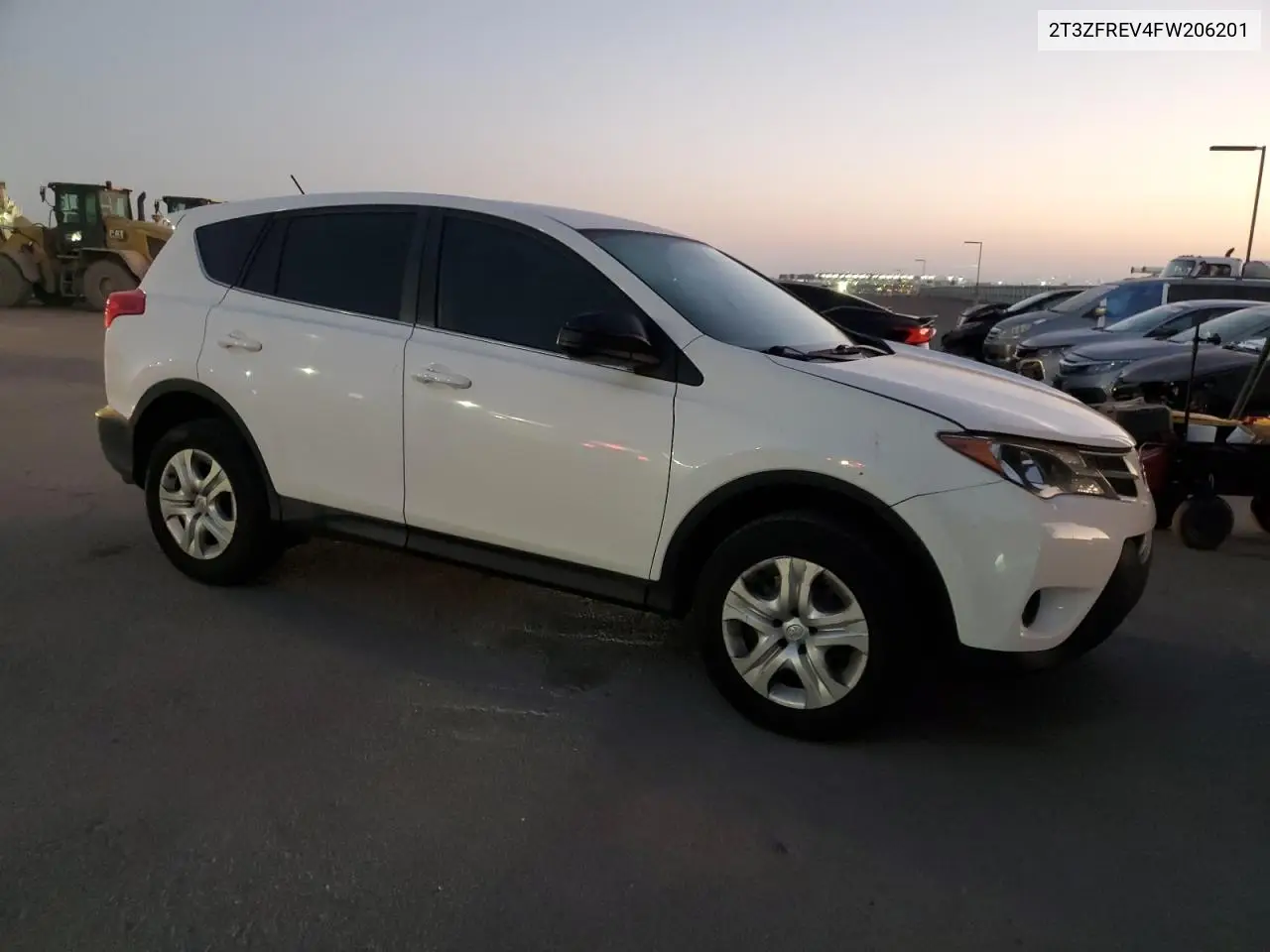 2T3ZFREV4FW206201 2015 Toyota Rav4 Le