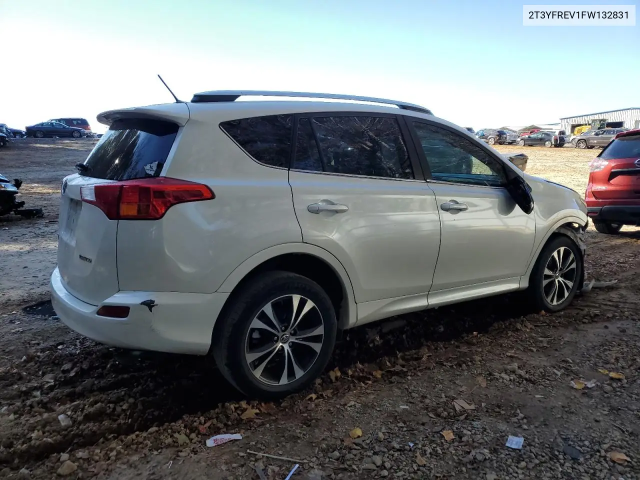 2T3YFREV1FW132831 2015 Toyota Rav4 Limited