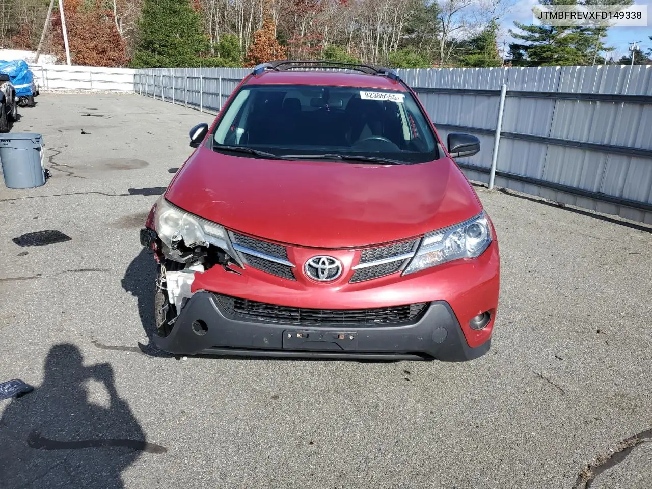 JTMBFREVXFD149338 2015 Toyota Rav4 Le