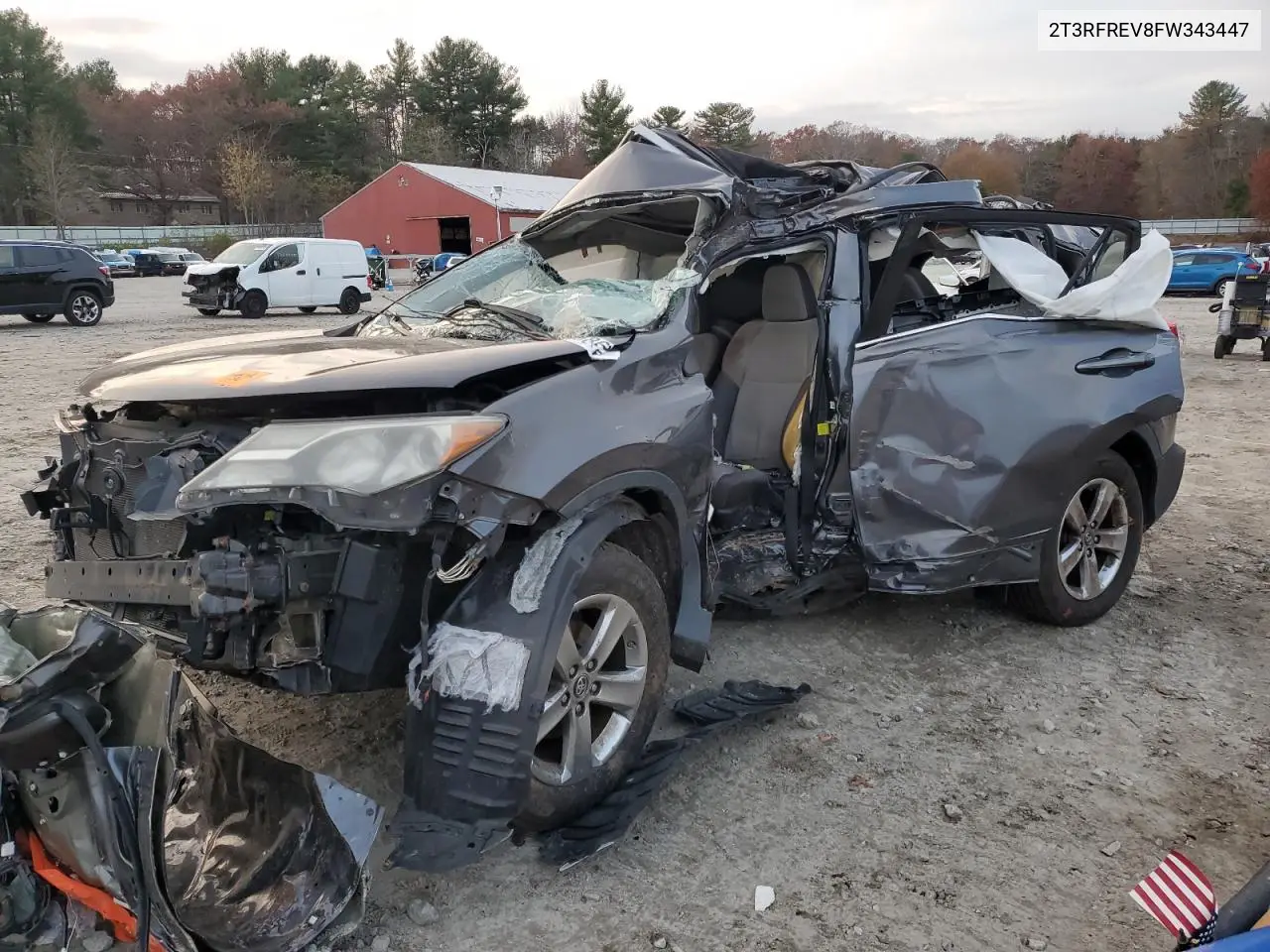 2T3RFREV8FW343447 2015 Toyota Rav4 Xle