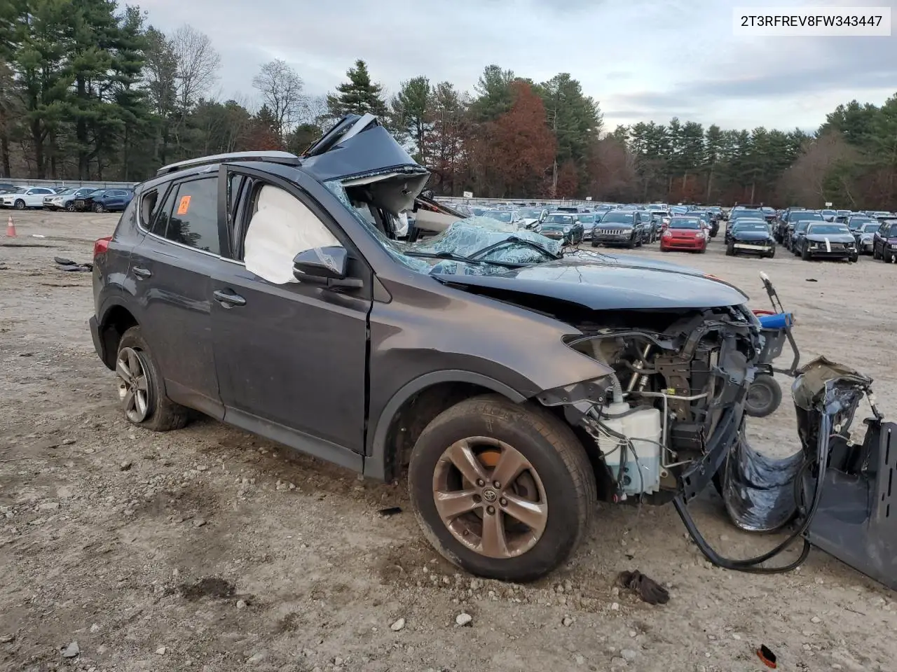 2T3RFREV8FW343447 2015 Toyota Rav4 Xle