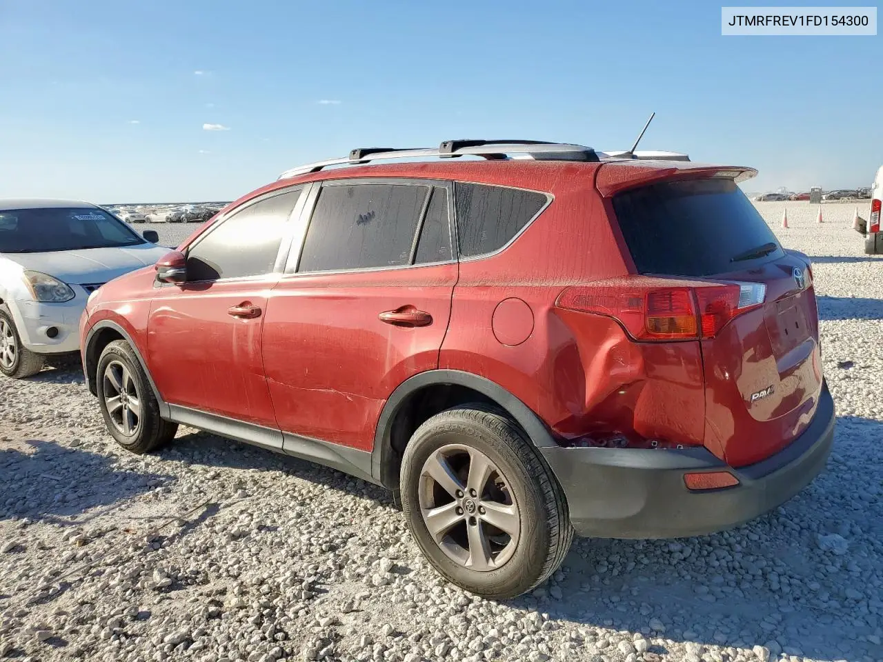 JTMRFREV1FD154300 2015 Toyota Rav4 Xle