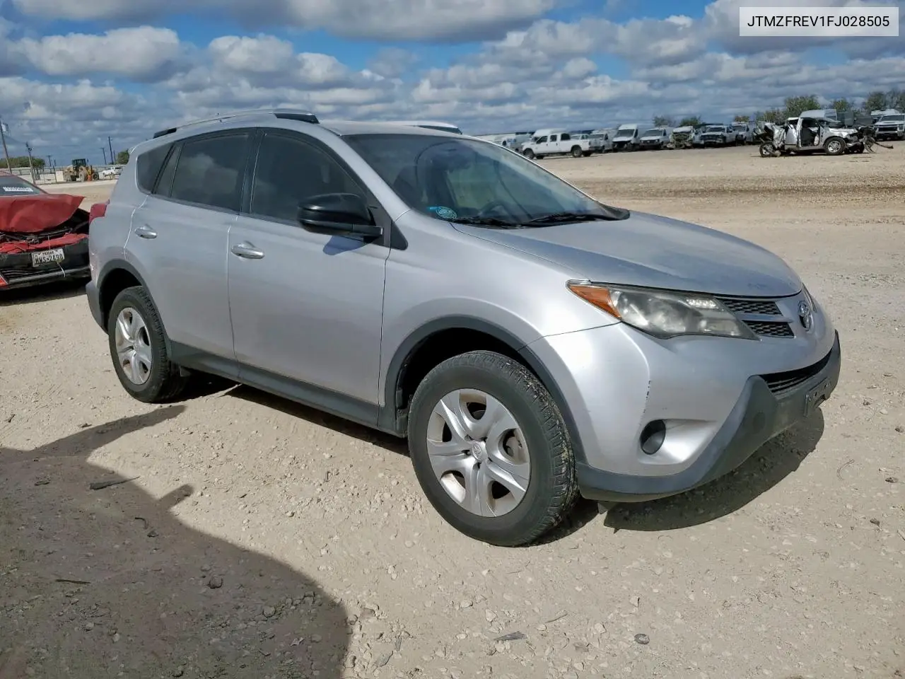 JTMZFREV1FJ028505 2015 Toyota Rav4 Le