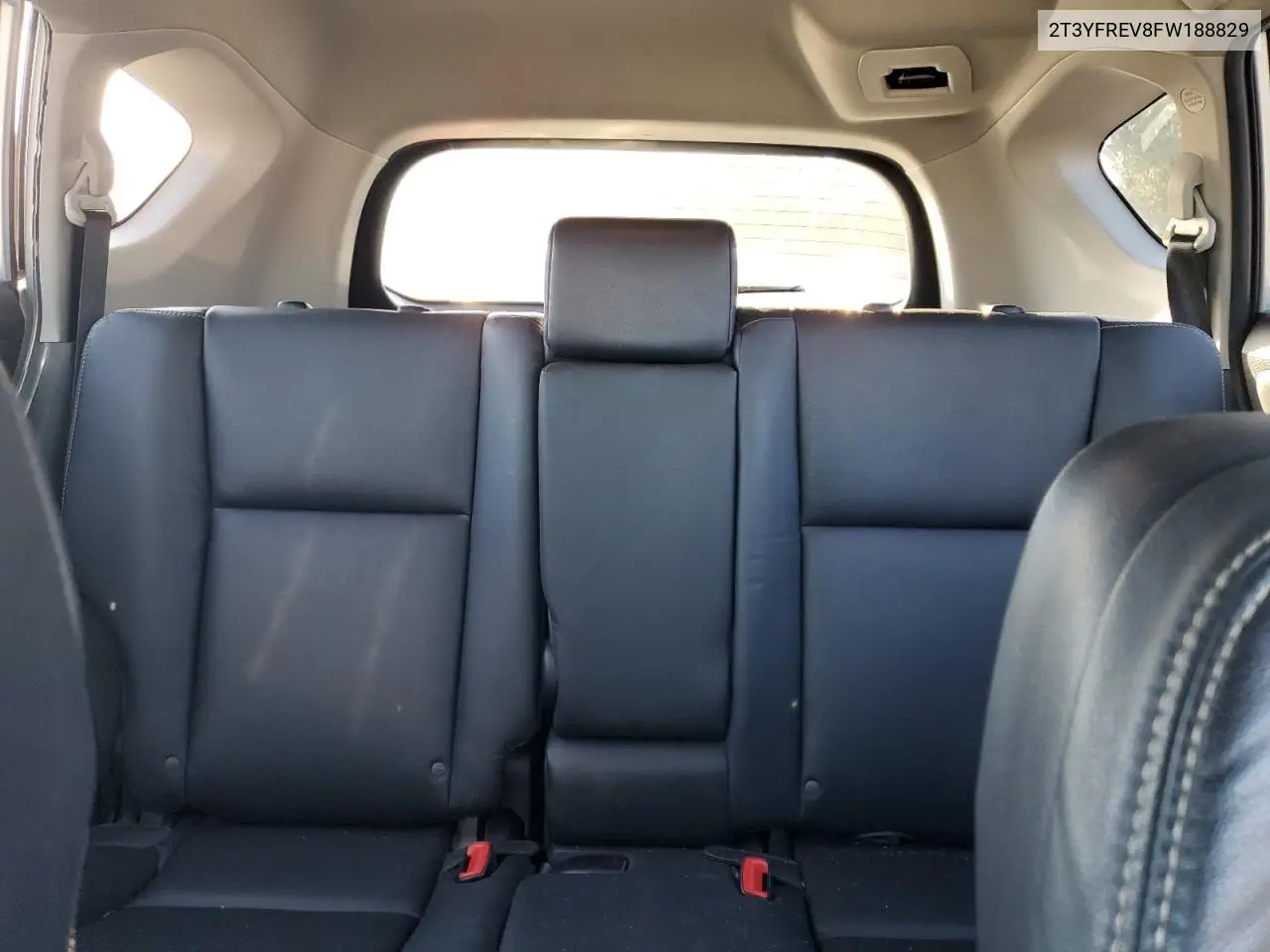 2T3YFREV8FW188829 2015 Toyota Rav4 Limited