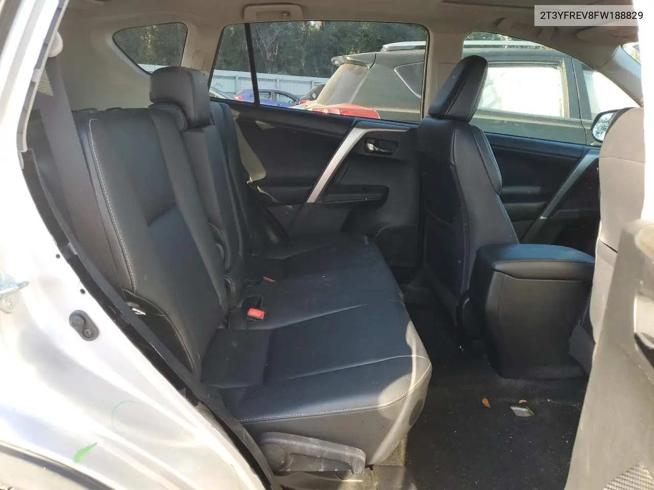 2T3YFREV8FW188829 2015 Toyota Rav4 Limited